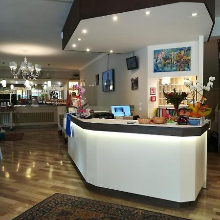 Hotel Villa Roma Caorle Esterno foto