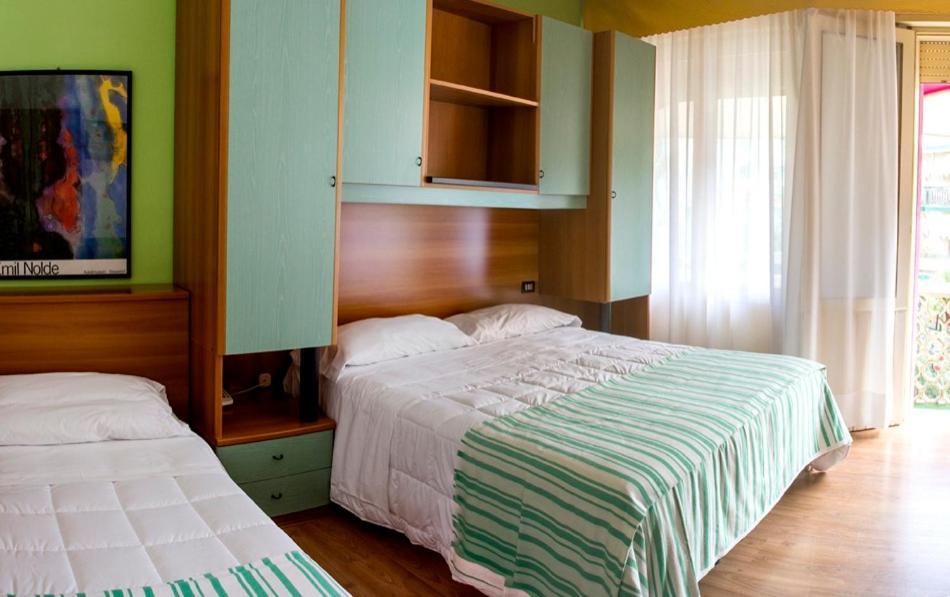 Hotel Villa Roma Caorle Esterno foto